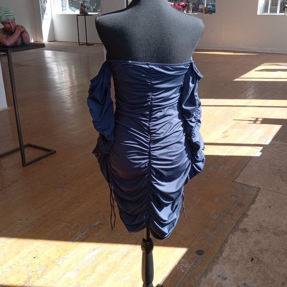 Navy longsleve off the shoulder adjustable rushing dress - Picture 4 of 8